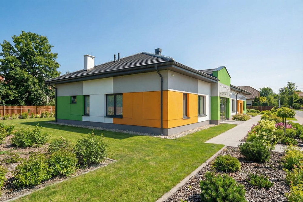 Projekt żłobka K-167, parterowy ze strychem nieużytkowym, bez podpiwniczenia i bez garażu - wizualizacja elewacji lewej