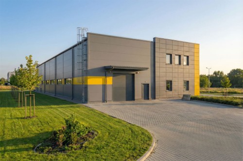 Projekt budynku magazynowo-produkcyjno-biurowego K-163, dwukondygnacyjnego, bez garażu, bez podpiwniczenia - wizualizacja elewacji ogrodowej