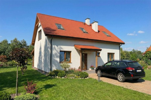 Projekt domu Prista DM-6822, parterowy, z poddaszem użytkowym, niepodpiwniczony, bez garażu - wizualizacja elewacji frontowej