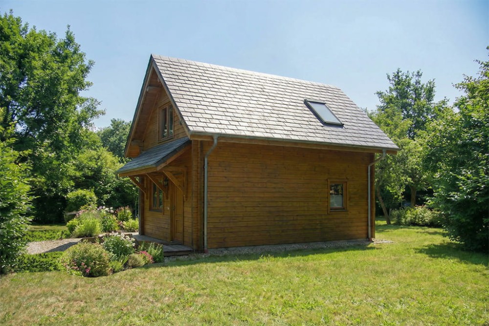 Projekt domu Zenna S 2 L-6818 S, sezonowy, parterowy z użytkowym poddaszem, niepodpiwniczony - wizualizacja elewacji