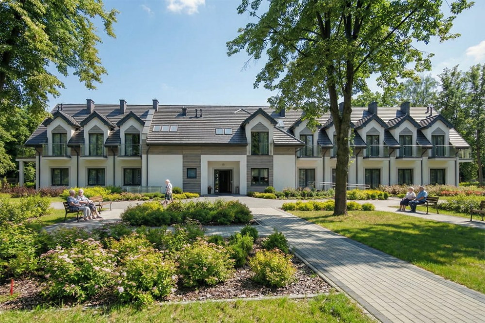 Projekt domu opieki dla osób starszych K-143, budynek dwukondygnacyjny, bez podpiwniczenia – wizualizacja elewacji