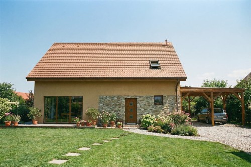 Projekt domu Aveno DM-6911, parterowy z poddaszem użytkowym, niepodpiwniczony, bez garażu - wizualizacja elewacji frontowej