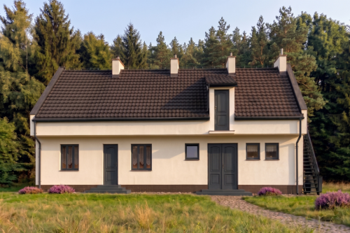 Projekt obory ZG-19, parterowy, częściowo podpiwniczony, ze strychem - wizualizacja elewacji frontowej