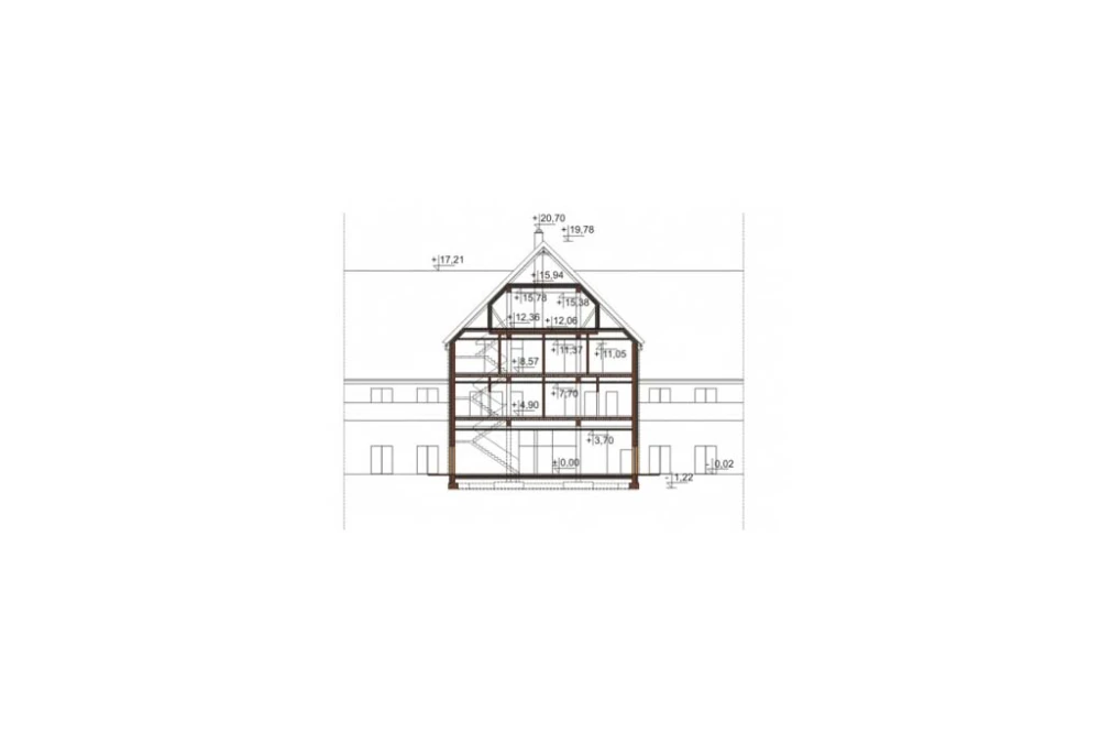 Projekt hotelu K-81, niepodpiwniczony, trzykondygnacyjny, ze strychem - przekrój C-C
