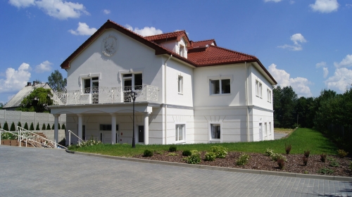 Realizacja projektu domu opieki dla osób starszych K-16