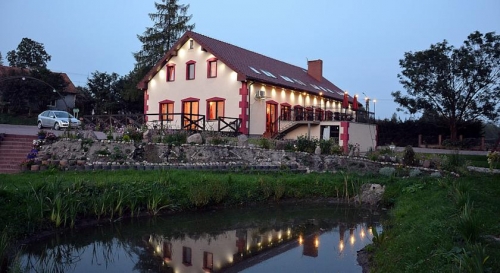 Realizacja projektu K-18 Restauracja, Dom weselny