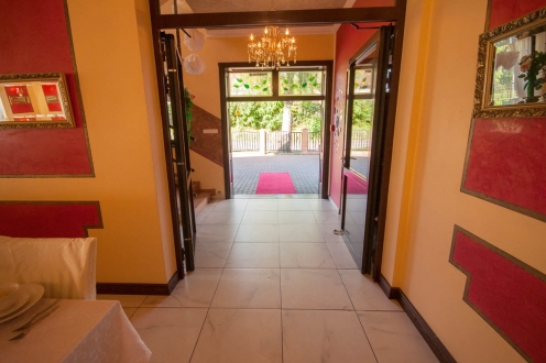 Realizacja projektu K-18 Restauracja, Dom weselny