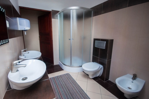 Realizacja projektu K-18 Restauracja, Dom weselny