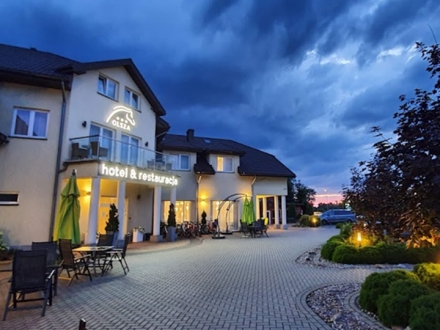 Realizacja projektu K-29 Pensjonat, Dom weselny