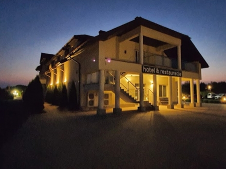 Realizacja projektu K-29 Pensjonat, Dom weselny