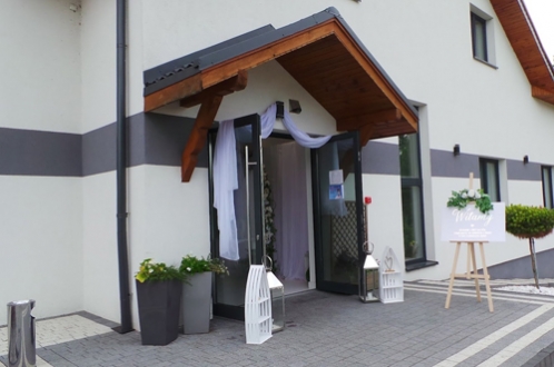Realizacja projektu LK-47 Dom weselny, Restauracja